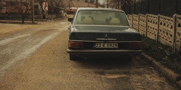 Esenyurt8217ta-Tekel-Bayisi-Onunde-Tasli-Sopali-Dehset-Kamerada-featured