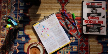 Yonter8217den-Istifa-Sonrasi-Bahceli-Paylasimi-Kara-Defter-Dikkat-Cekti-featured