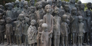 ABD8217yi-Sarsan-Trajedi-8-Cocuk-Silahli-Saldirida-Hayatini-Kaybetti-featured